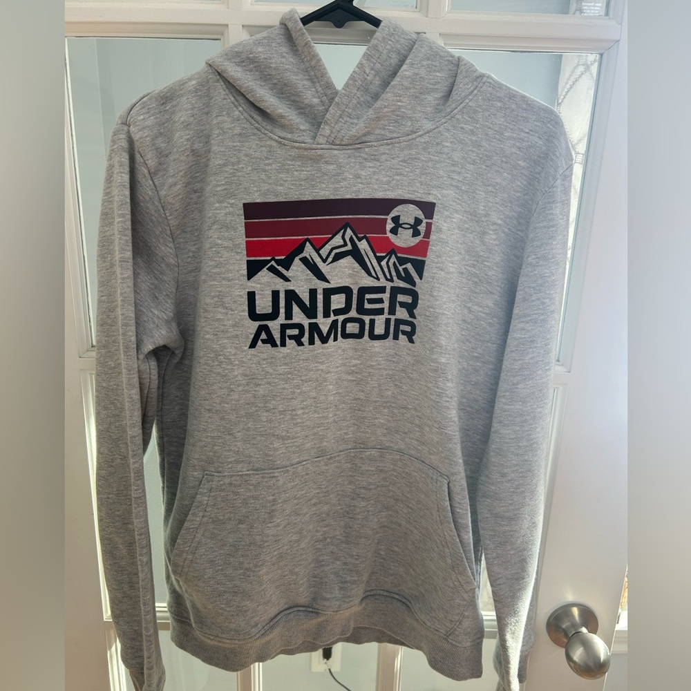 Under Armour Gray Hoodie with Mountain Graphic